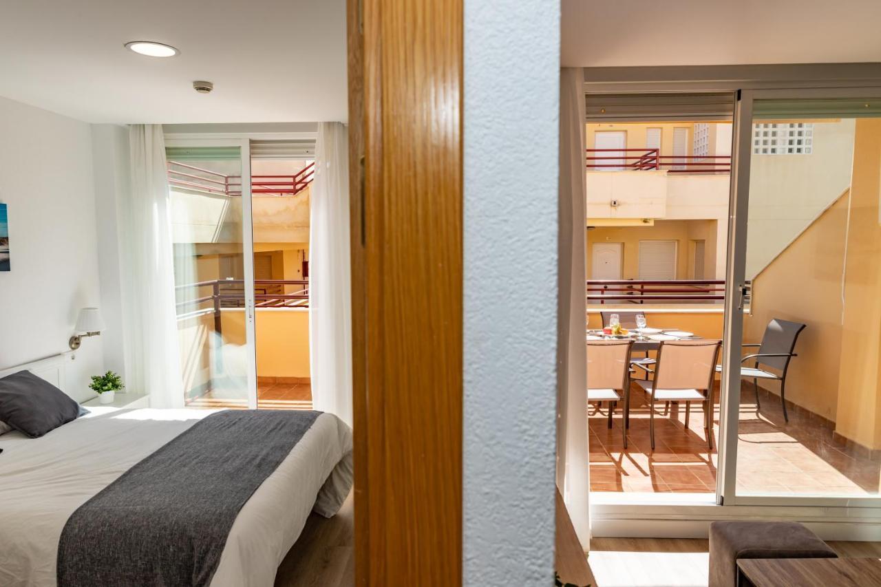 Apartamento Sereno 3 - Piscina, Garaje, Terraza Y Playa ロス・カーニョス・デ・メカ エクステリア 写真